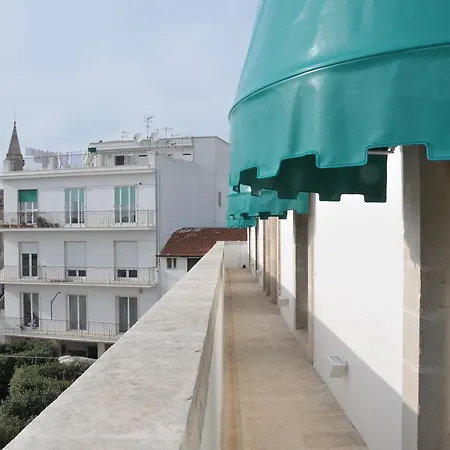 فندق مبيت وإفطار Palazzo Agrusti - Residenza D'epoca ألبيروبيللو