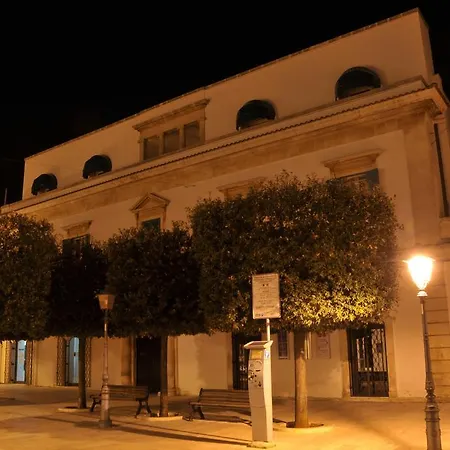Palazzo Agrusti - Residenza D'epoca Alberobello