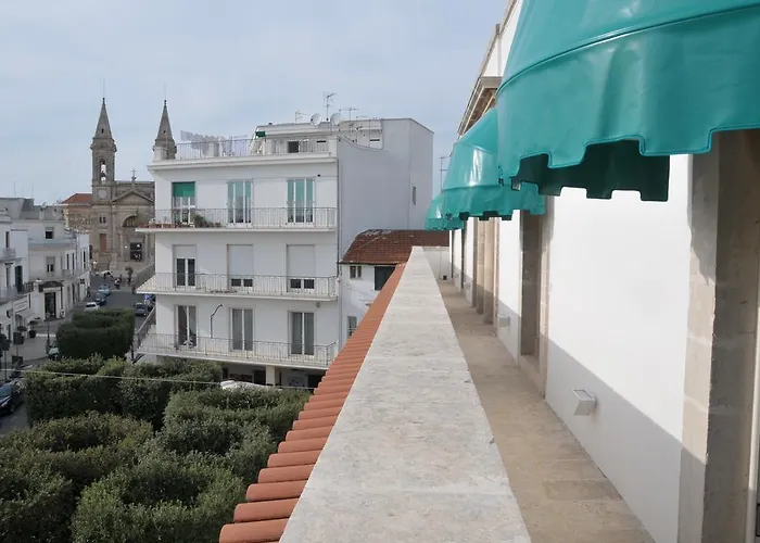 Bed & Breakfast Palazzo Agrusti - Residenza D'epoca 3*