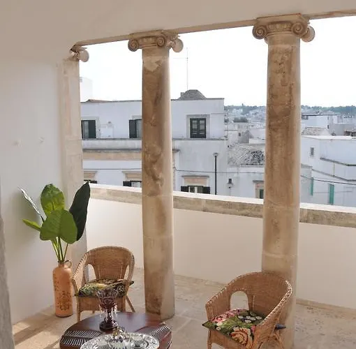 Couette-café Palazzo Agrusti - Residenza D'epoca 3*